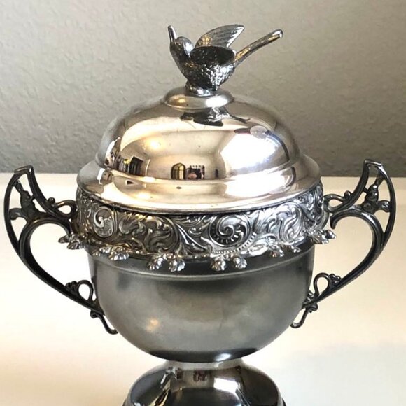 Antique Wm. Rogers WR Quadruple Silver Plate Sugar Bowl Spoon Holder Pattern #59 - Picture 4 of 10